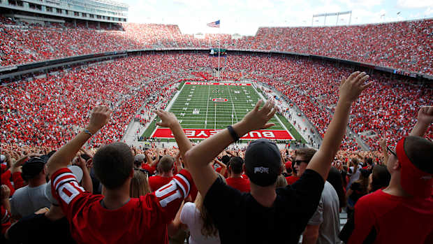 fans-celebrating-at-Ohio-Stadium